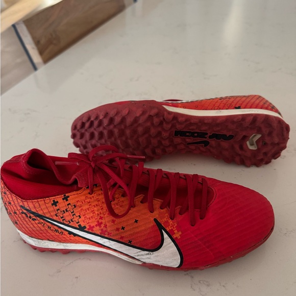 Nike Zoom Mercurial Vapor 15 Indoor Cleats - Picture 1 of 1